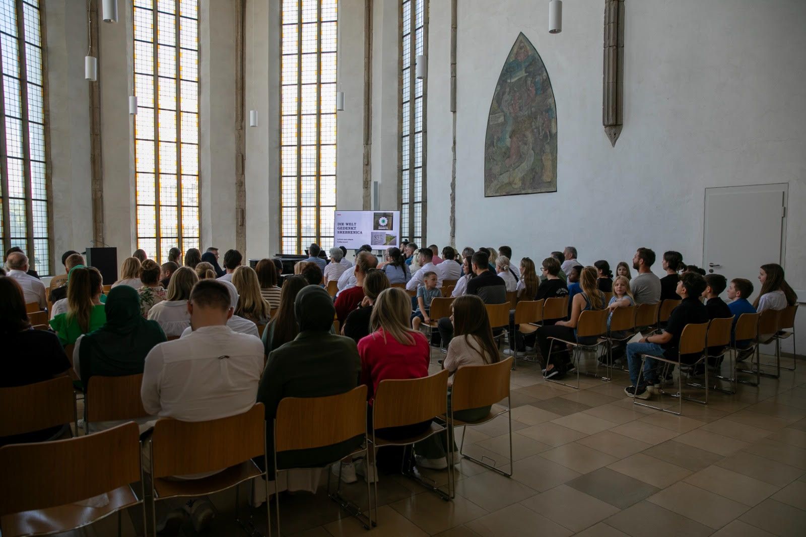 Program u Ulmu: Svijet pamti Srebrenicu - Lekcije iz genocida u Evropi