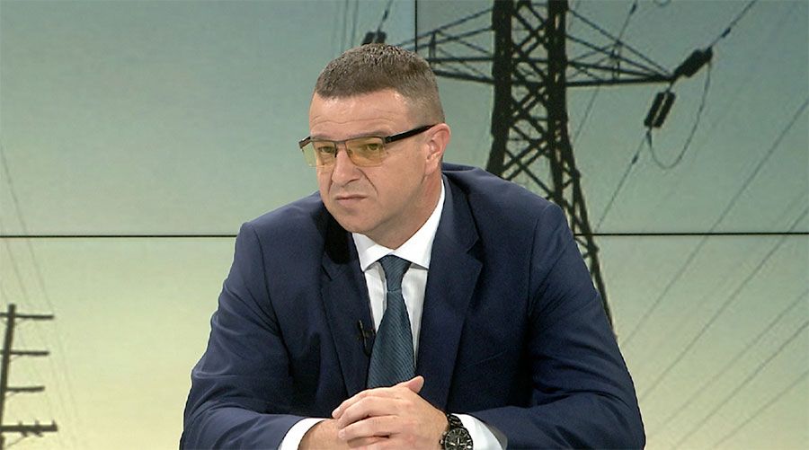Buljubašić je objasnio kako je uzrok današnjeg kolapsa prekid u interkonektivnim dalekovodima