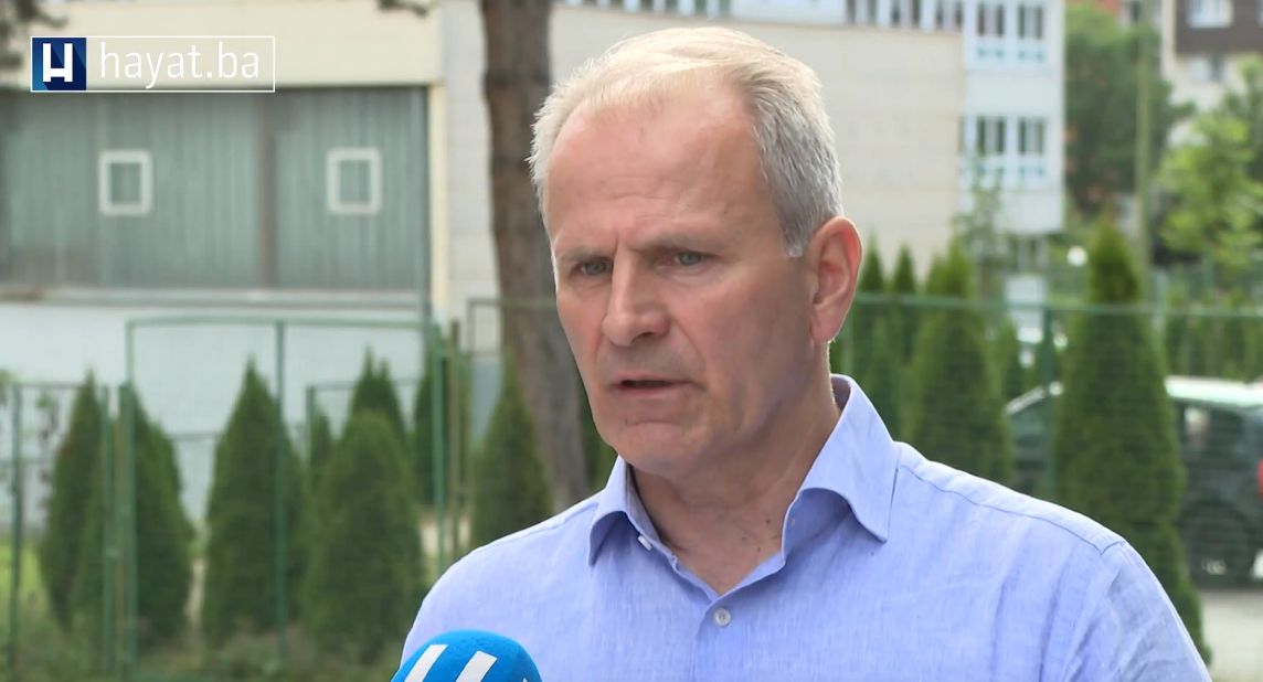 Regulatorna komisija za energiju Federacije – FERK danas u Mostaru, iako je planirano, nije razmatrala ponovljeni zahtjev Elektroprivrede BiH za poskupljenje električne energije