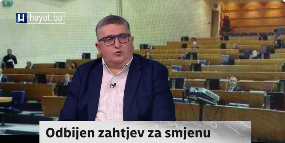 Izborni proces može opet iznjedriti ovakvog političara koji se ponaša nesuvislo