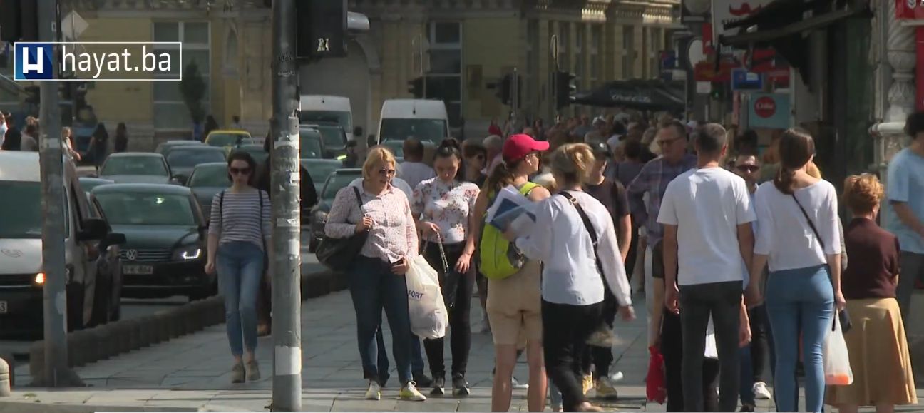 Kako u ovakvim okolnostima priuštiti odmor, pitaju se građani                                                            