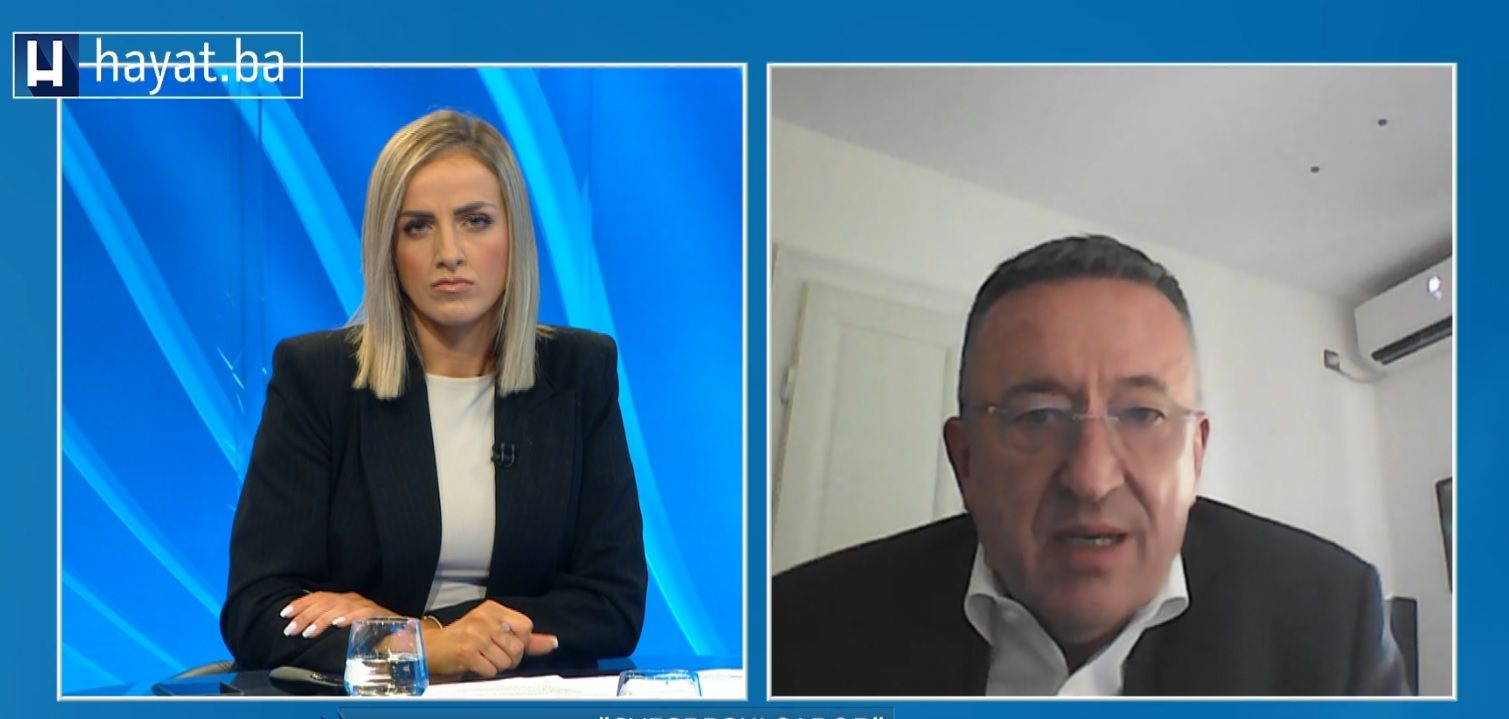 Srbija nema vojsku kojom bi mogla to da riješi, a rado bi da može, kaže beogradski advokat