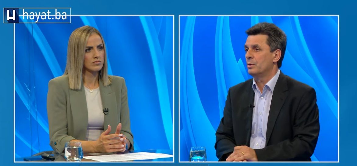 Pokušaj da postoji izvan države stvara veliku katastrofu na ovim prostorima - rekao je Lavić.