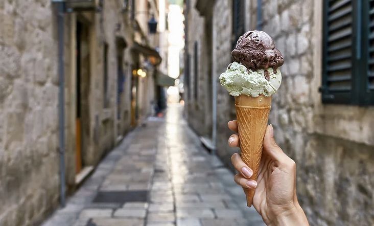 Još jedna stvar koja je izazvala negodovanje turista u Dubrovniku je nedavno izmijenjeni cjenovnik parkinga u ovom gradu