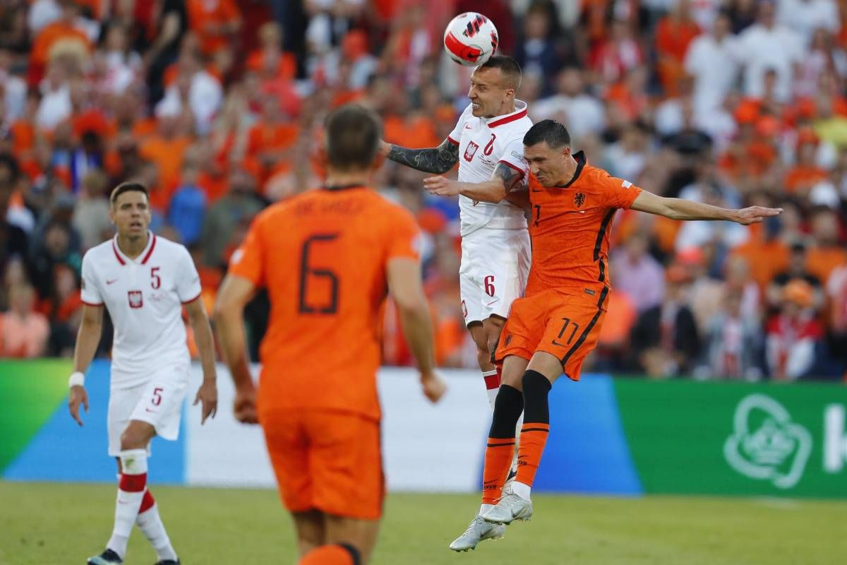 Ova utakmica je vrlo interesantna i za nas jer je u ulozi četvrtog sudije naš najbolji arbitar Irfan Peljto.