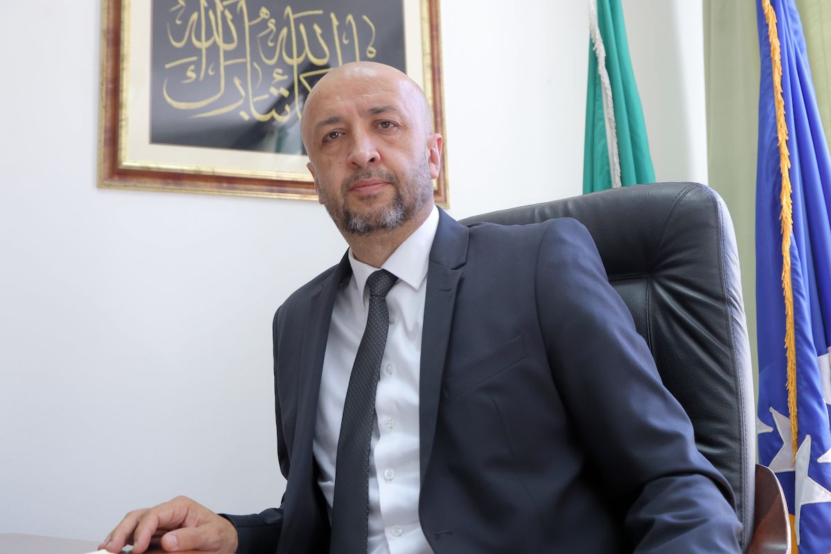 Kako je naveo, kao treći vojni muftija, ima zadatak da nastavi održavati kontinuitet rada i razvoja Muftijstva