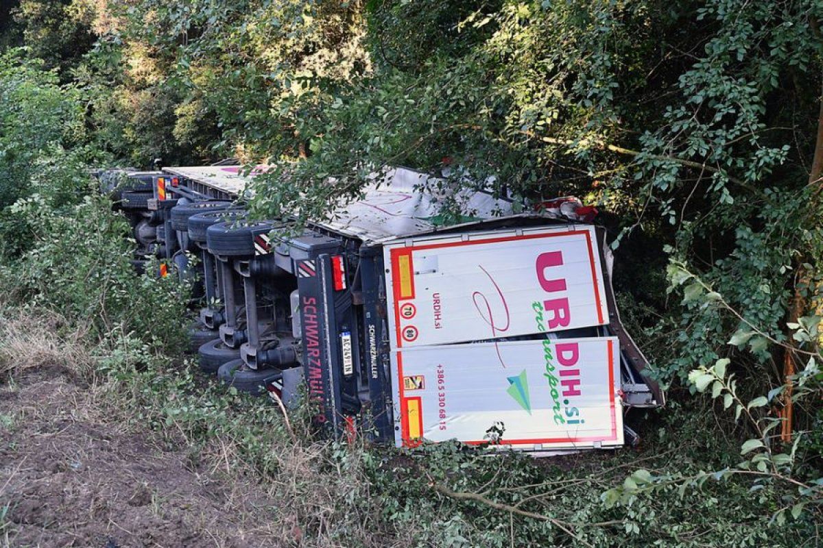 Sve se desilo na državnom putu nedaleko od italijanske Ravene.