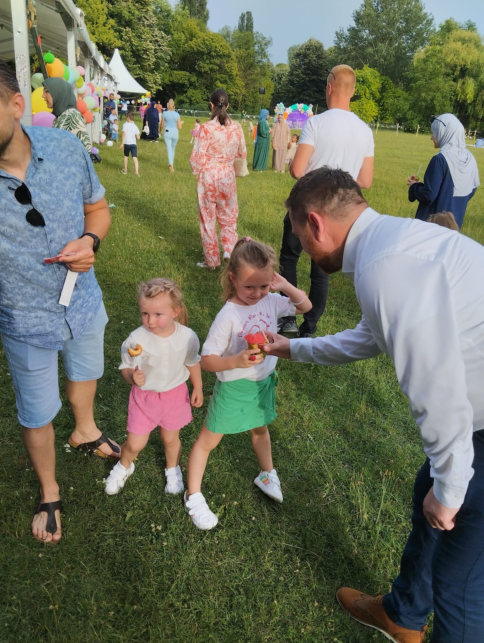 Bajramskoj zabavi je prisustvovao veliki broj djece i roditelja                                                                                        