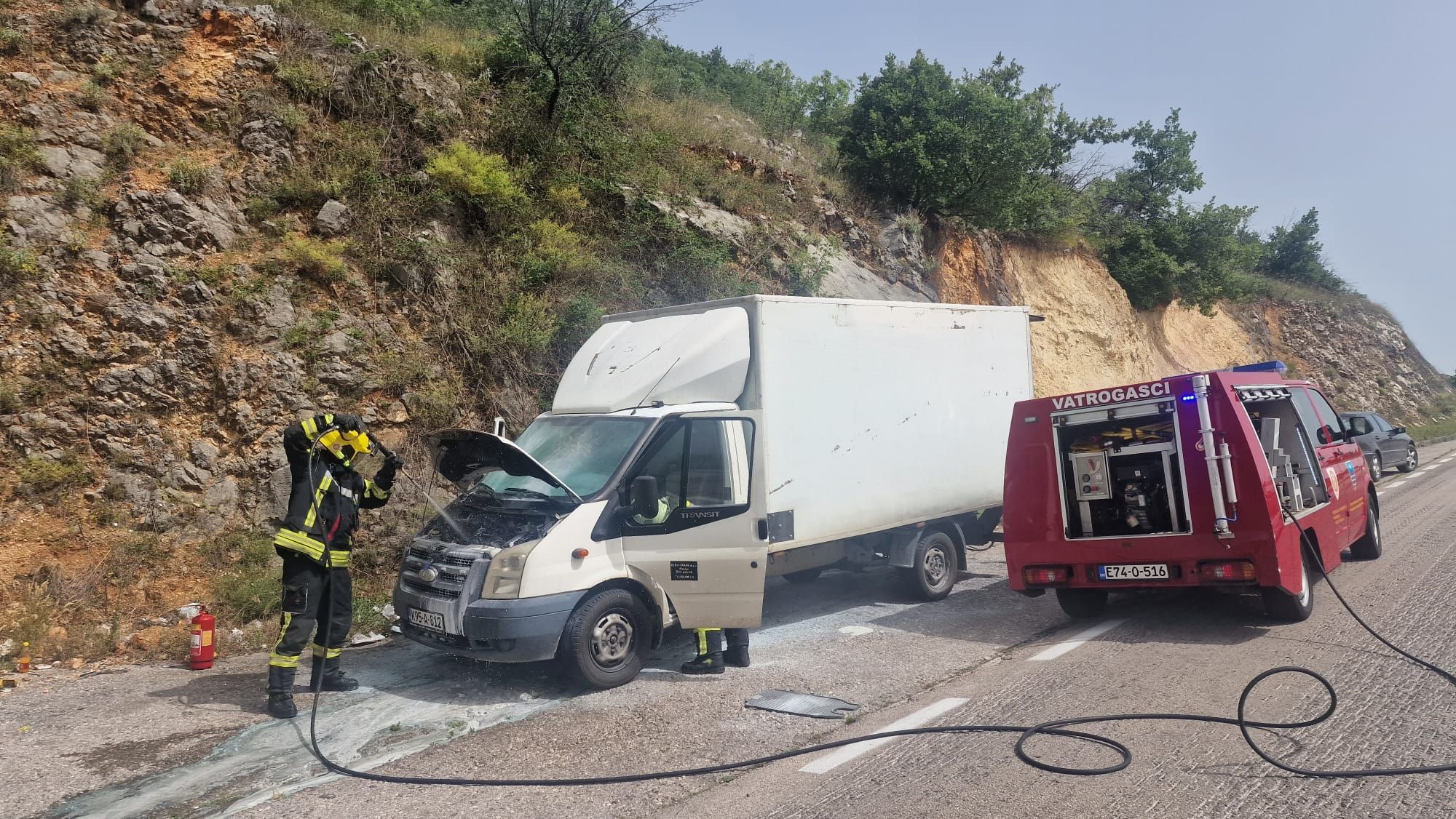 Nastala je veća materijalna šteta na vozilu.                                                                                                             