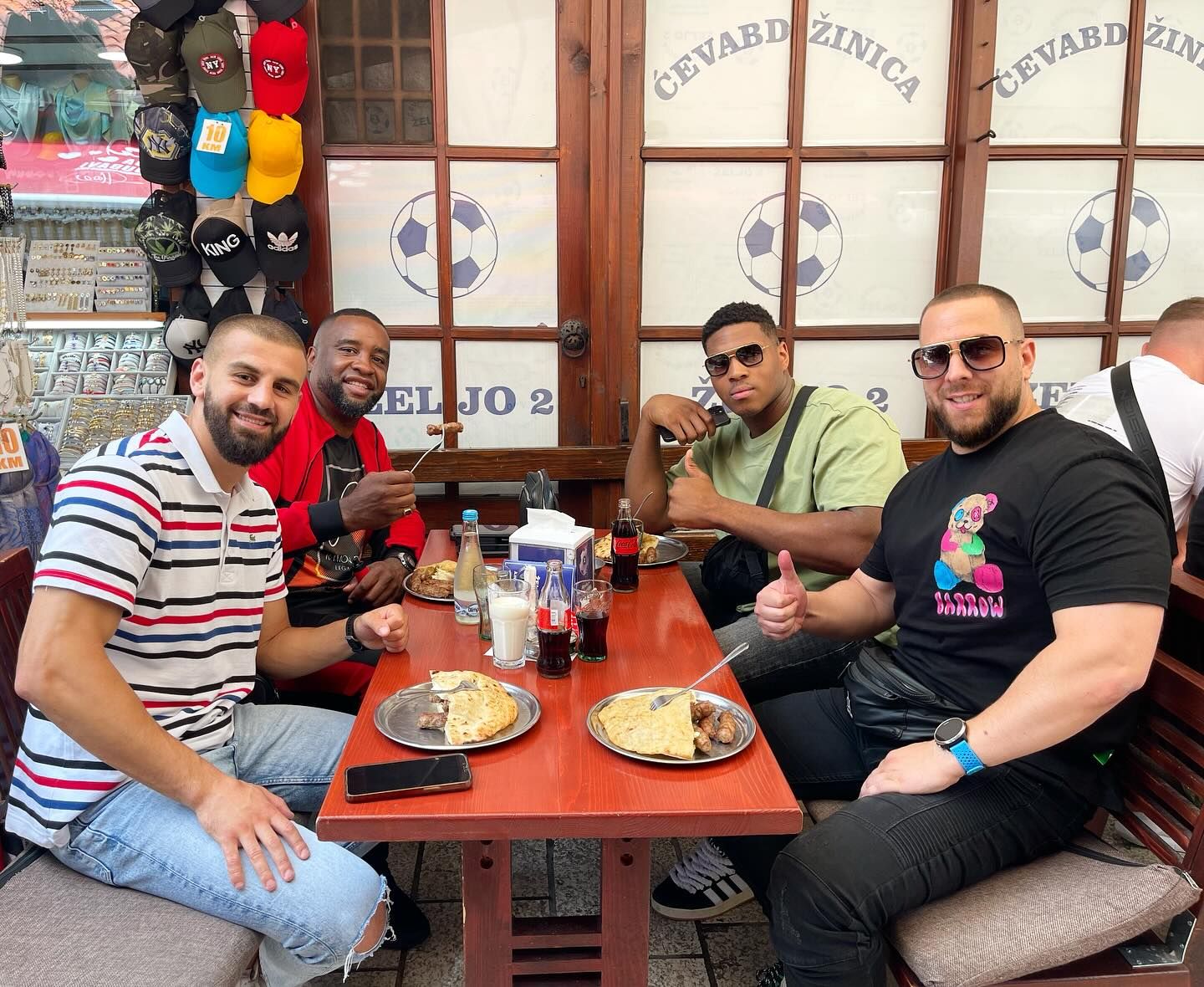 Spektakl je zagarantovan                                                                                                                               