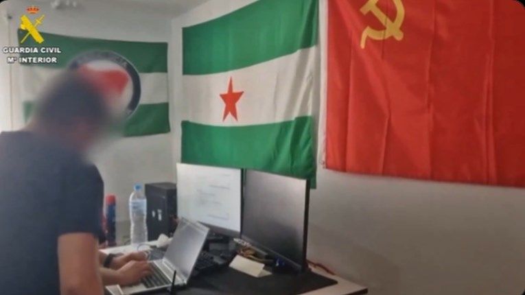 U policijskom saopćenju se kaže da je misija hakerske skupine odgovoriti na "neprijateljske i otvoreno antiruske akcije zapadnih rusofoba"