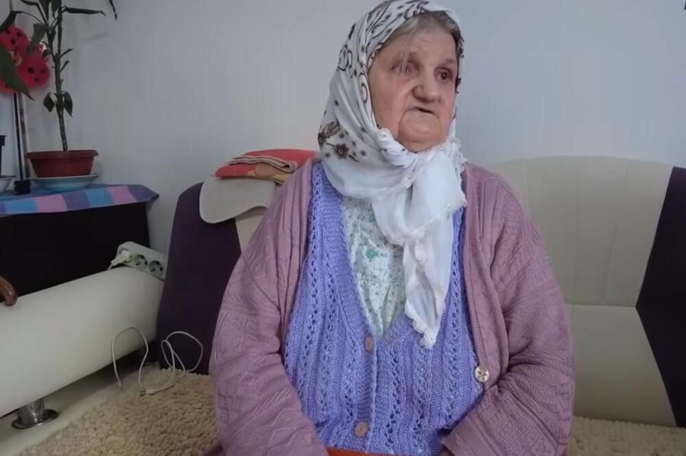Emina je ostala trudna u isto vrijeme kad i njena majka, te su zajedno gajile djecu, sve dok zla kob nije došla po svoje