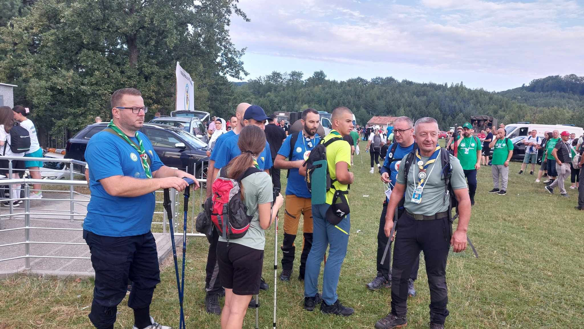 Krenuo Marš mira iz Nezuka: Više od 5.000 učesnika odaje počast žrtvama genocida