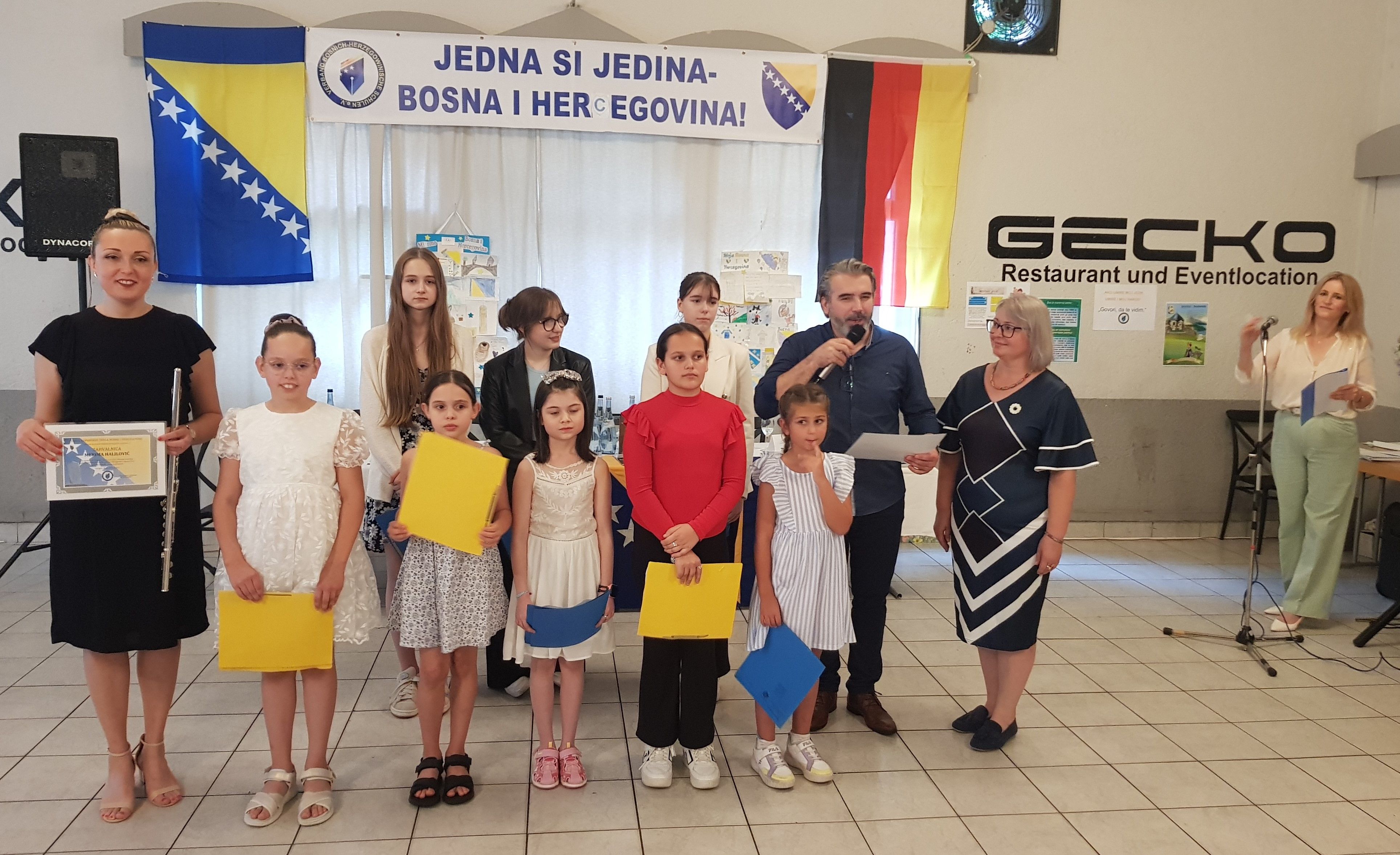 Na konkurs Saveza za najbolje likovne radove učenika i učenica stiglo je više od 100 radova iz cijelog svijeta