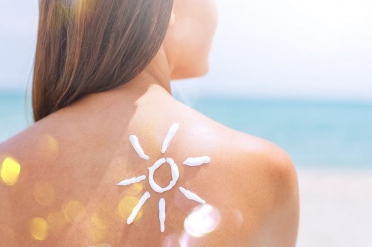 Neki od najboljih proizvoda u prahu, sticku i spreju koji sadrže SPF