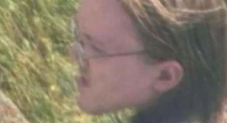 Crooksov otac Matthew (53) rekao je za CNN da pokušava shvatiti što se dogodilo