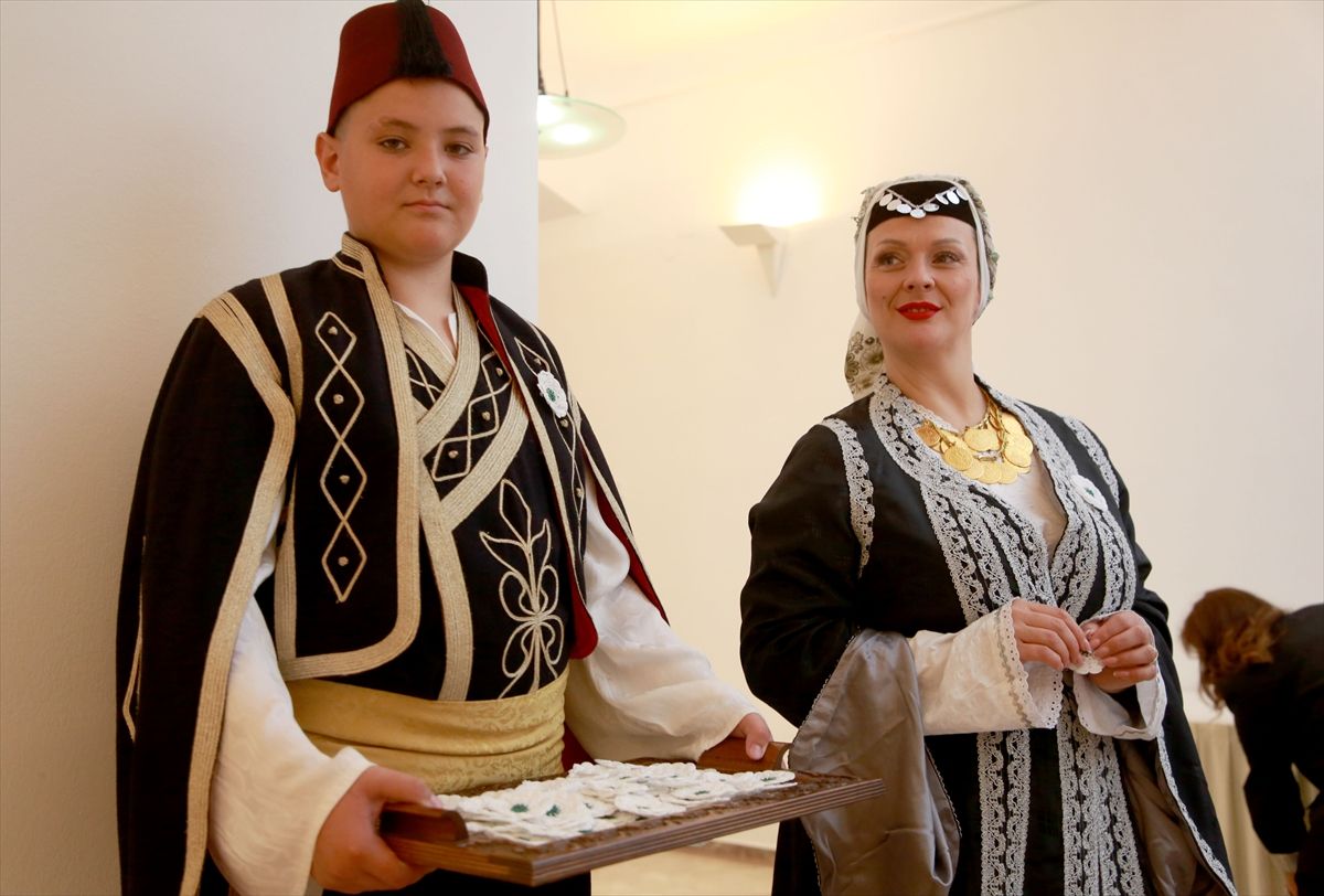 Genocid u Srebrenici još uvijek traje i on je ušao u posljednju fazu koja se zove negiranje genocida.