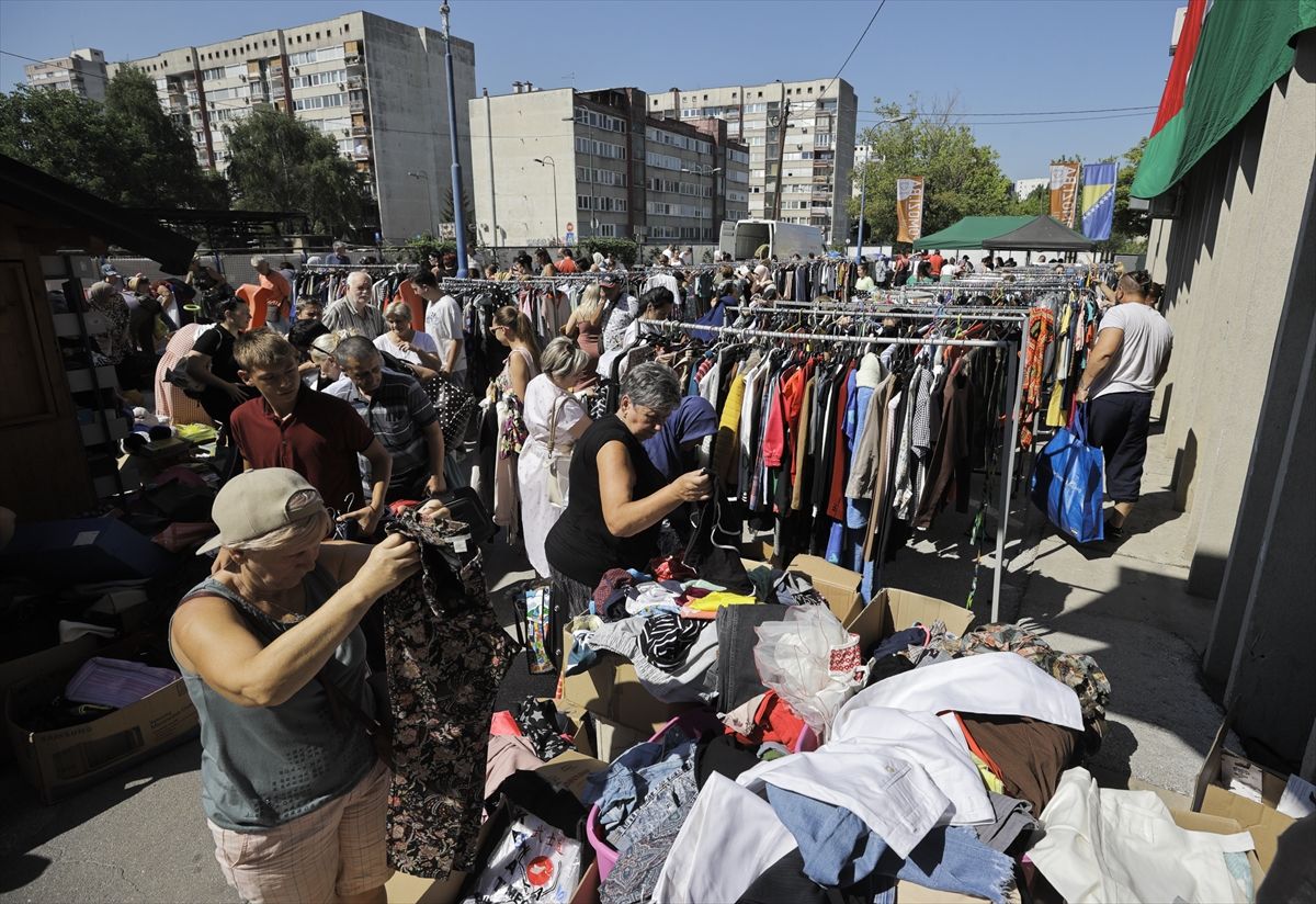 Narod velikog srca: Brojni građani Sarajeva na Humanitarnom bazaru za Gazu