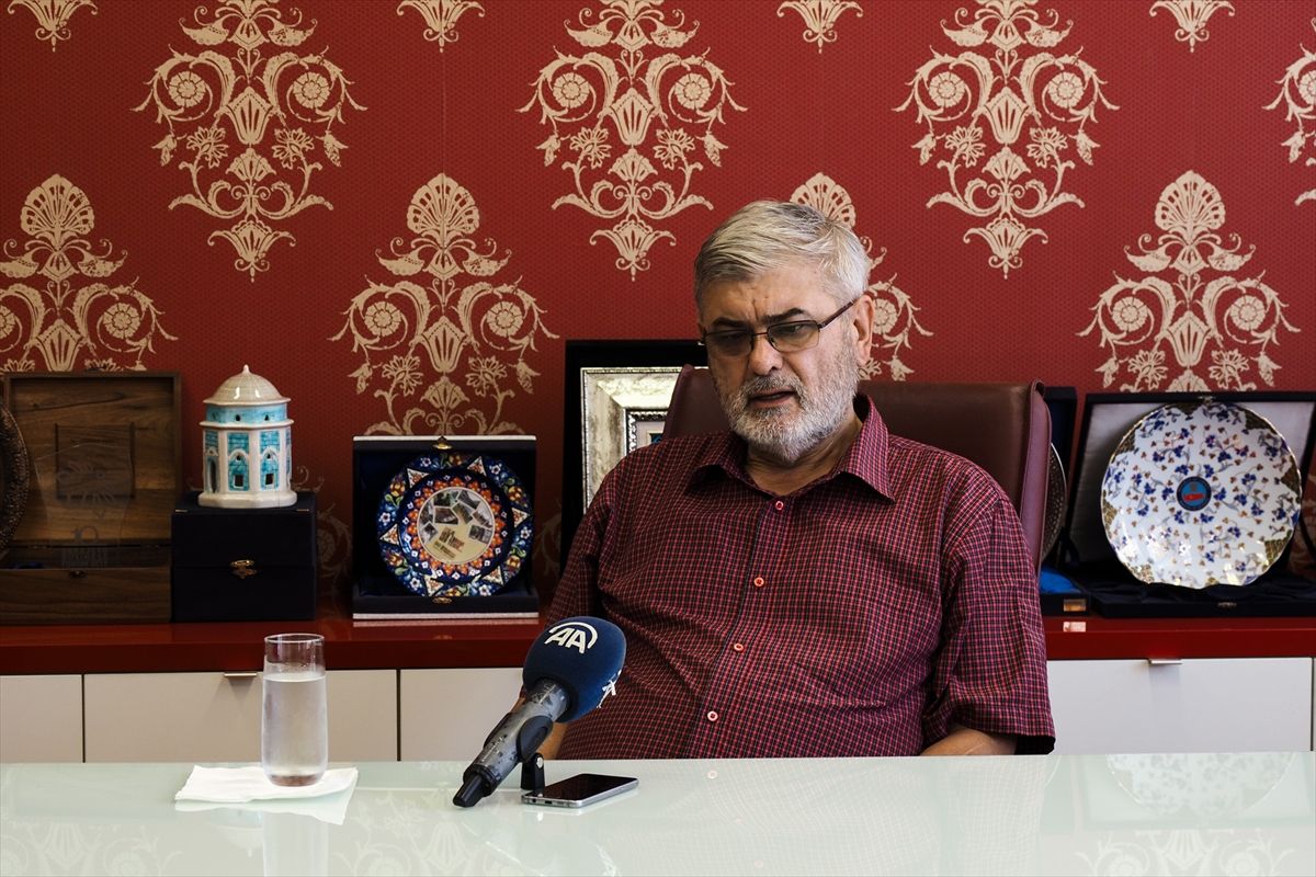 Mašović se ne slaže da bi se ti posmrtni ostaci trebali zajedno ukopati, u jednom mezaru koji je sličan grobnici