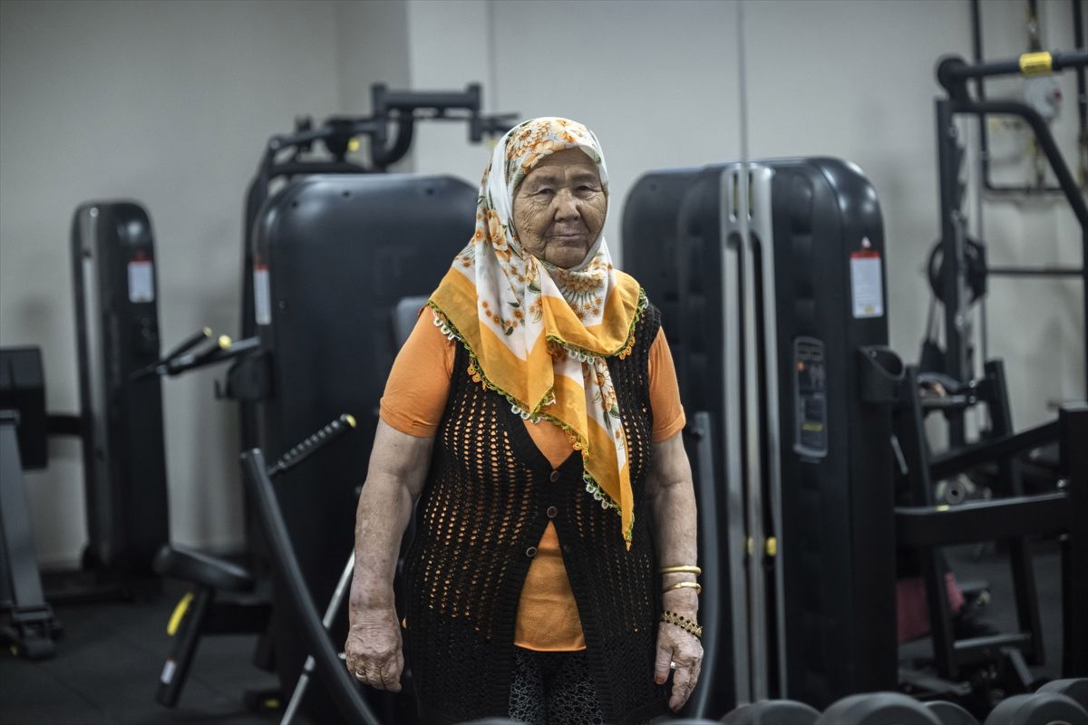 Ne predaje se: 84-godišnja Turkinja se sportom bori protiv Parkinsonove bolesti