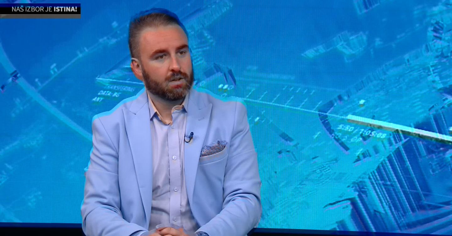 U Bosni i Hercegovini se još uvijek ne smiruje situacija u vezi sa marširanjem pripadnika Vojske Srbije po Bratuncu i Prijedoru