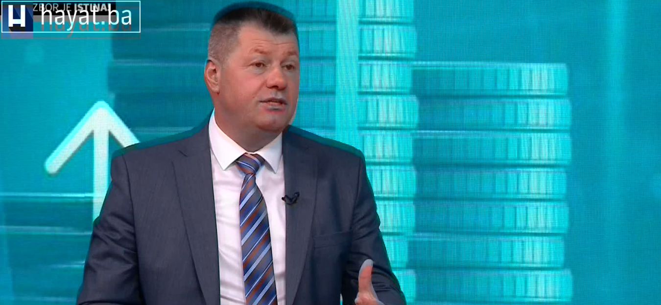 Ahmet Egrlić, potpredsjednik Vanjskotrgovinske komore Bosne i Hercegovine bio je večerašnji gost „7 PLUS“ Hayat TV. 