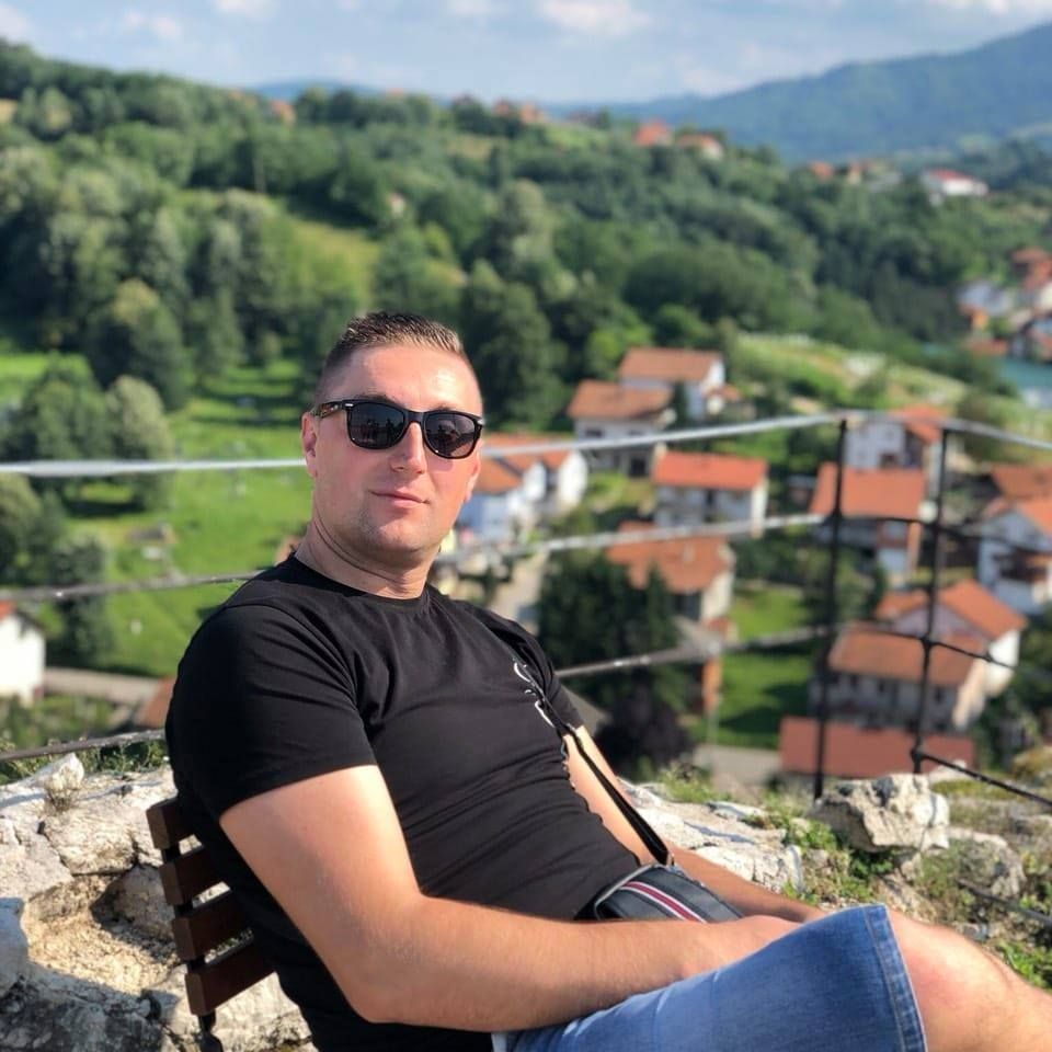 Ova akcija, vođena čistom namjerom i humanitarnim duhom, ima za cilj pružiti podršku porodici koja se nalazi u teškoj situaciji.