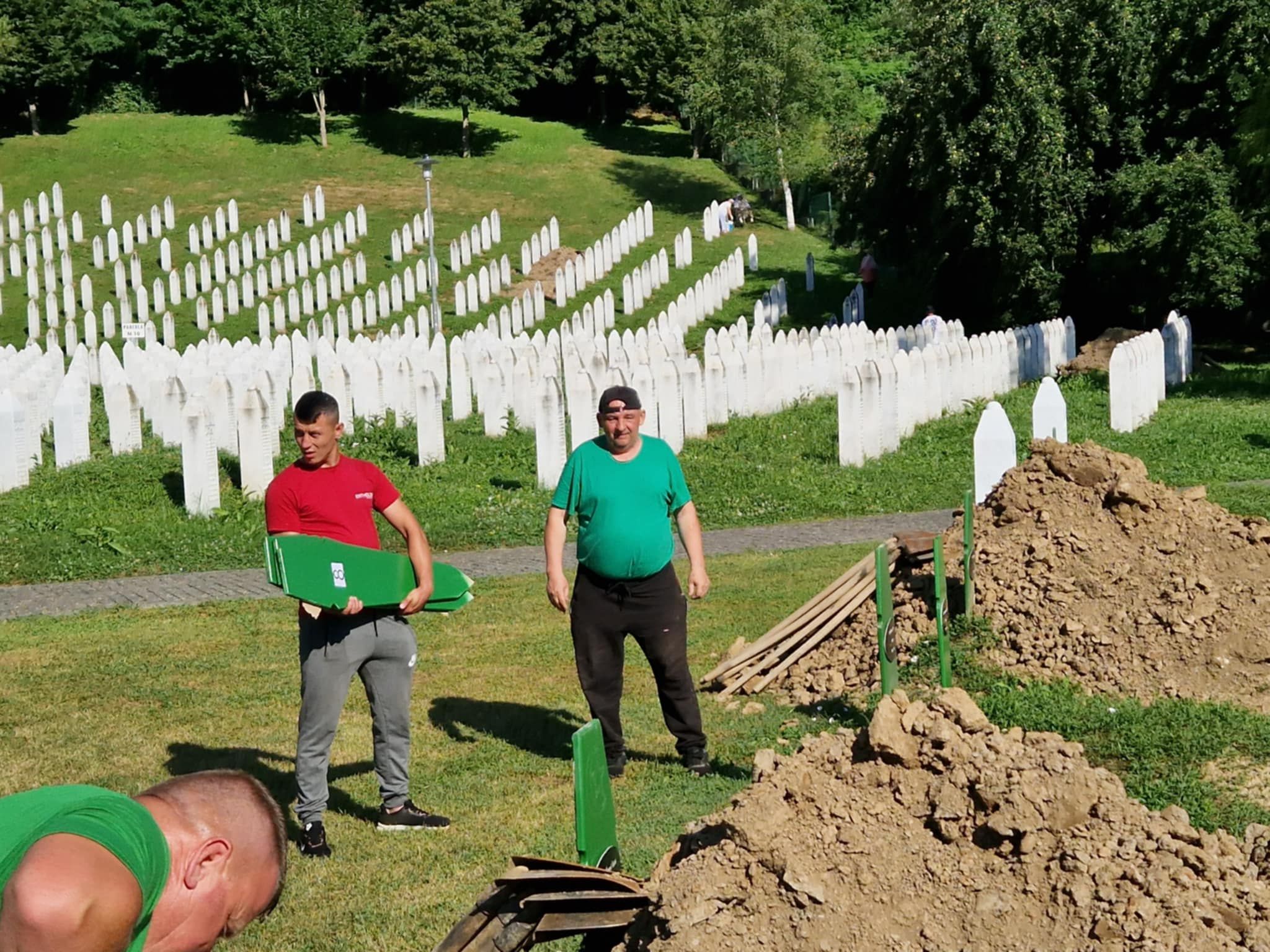 On je u julu 1995. godine ubijen na području Sućeske kod Bratunca, a njegovi posmrtni ostaci su ekshumirani u maju 2023. godine na području općine Srebrenica