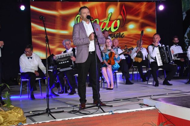 Naši vjerni gledaoci i ove godine moći će pratiti sve tri noći festivala