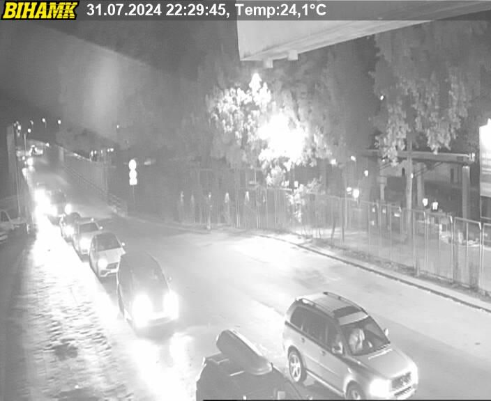 Tamu 'razbijaju' svjetla na automobilima: Duge kolone na ulazu u Bosnu i Hercegovinu