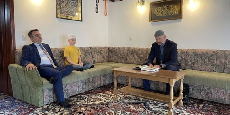 Najmlađi hafiz u Evropi je osmogodišnji Enis Bašić: To je posebno, čudo od djeteta