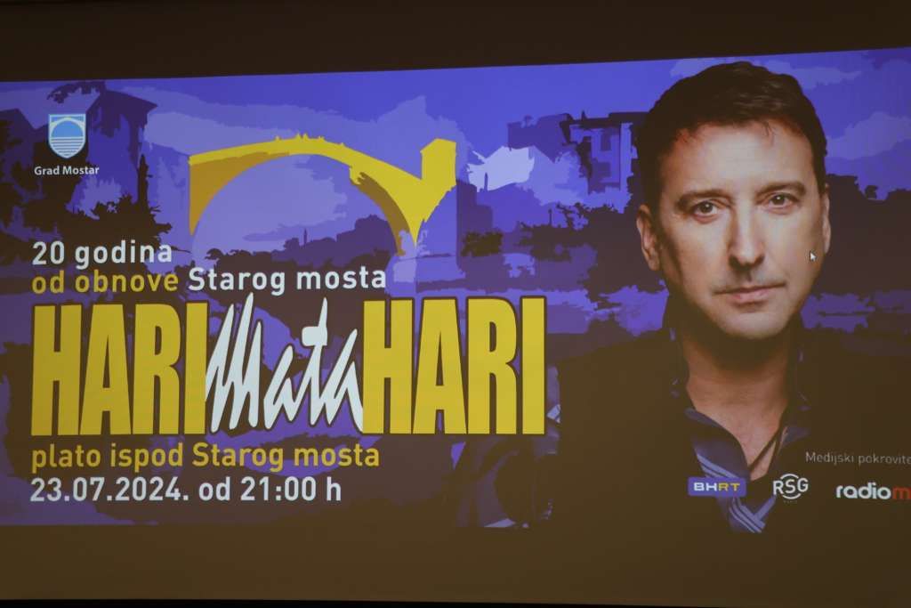 Stari most u Mostaru sagrađen je davne 1566. godine, a, nakon oštećenja u ratu 1992. i rušenja tokom rata 1993. godine, obnovljen je 23. jula 2004. godine. 