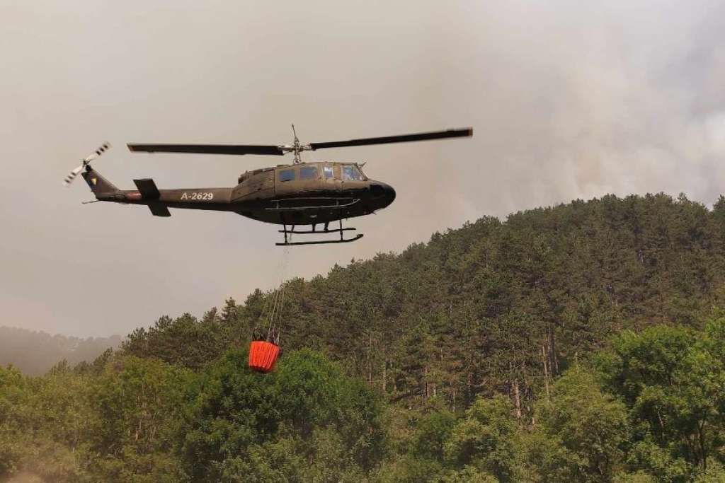 Helikopteri OS BiH vratili se u kasarnu Rajlovac