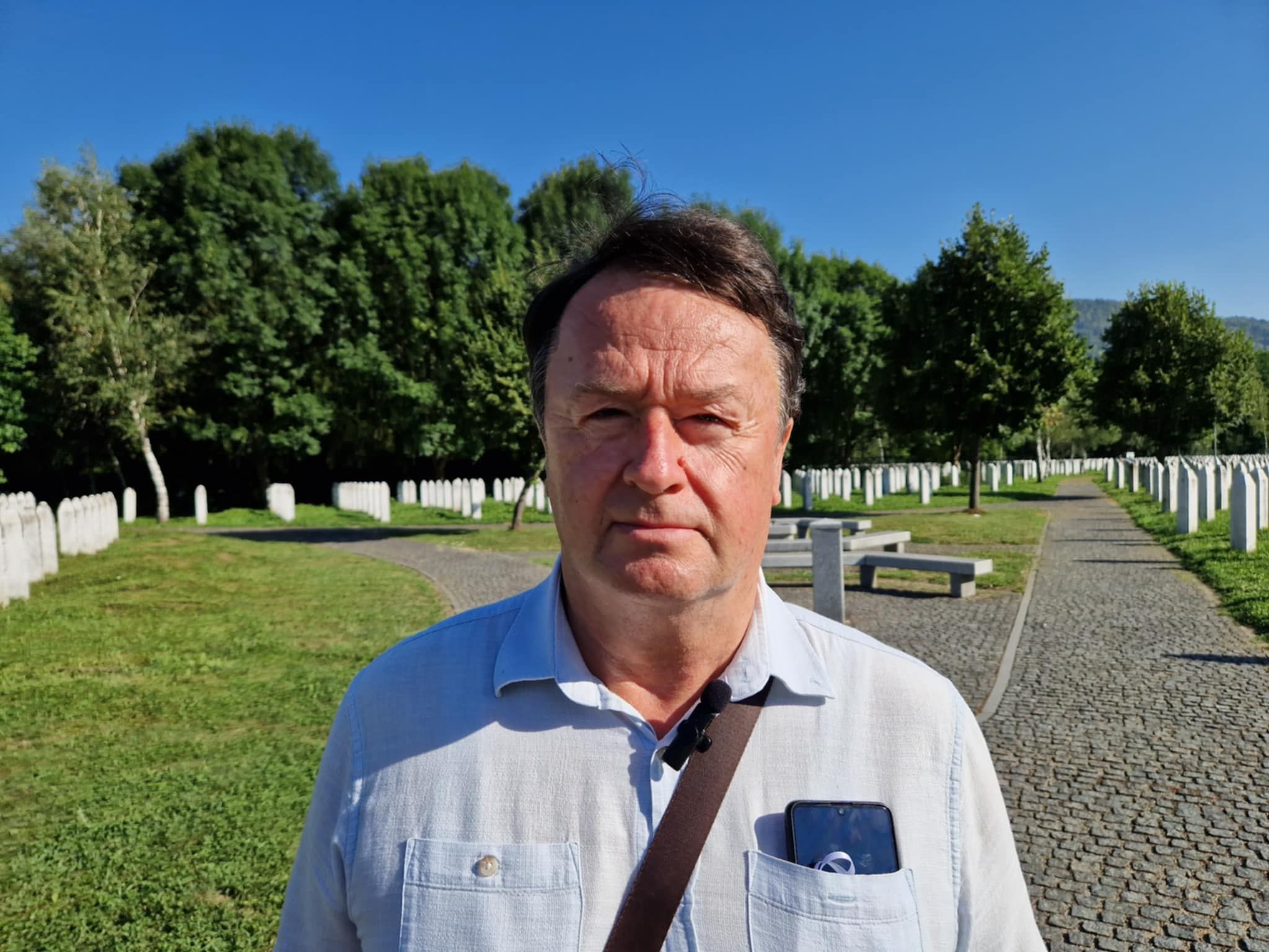 Što se tiče Srebreničana, mislim da tu nema pogrešnih identifikacija, u Potočarima”, naglasio je Karavdić