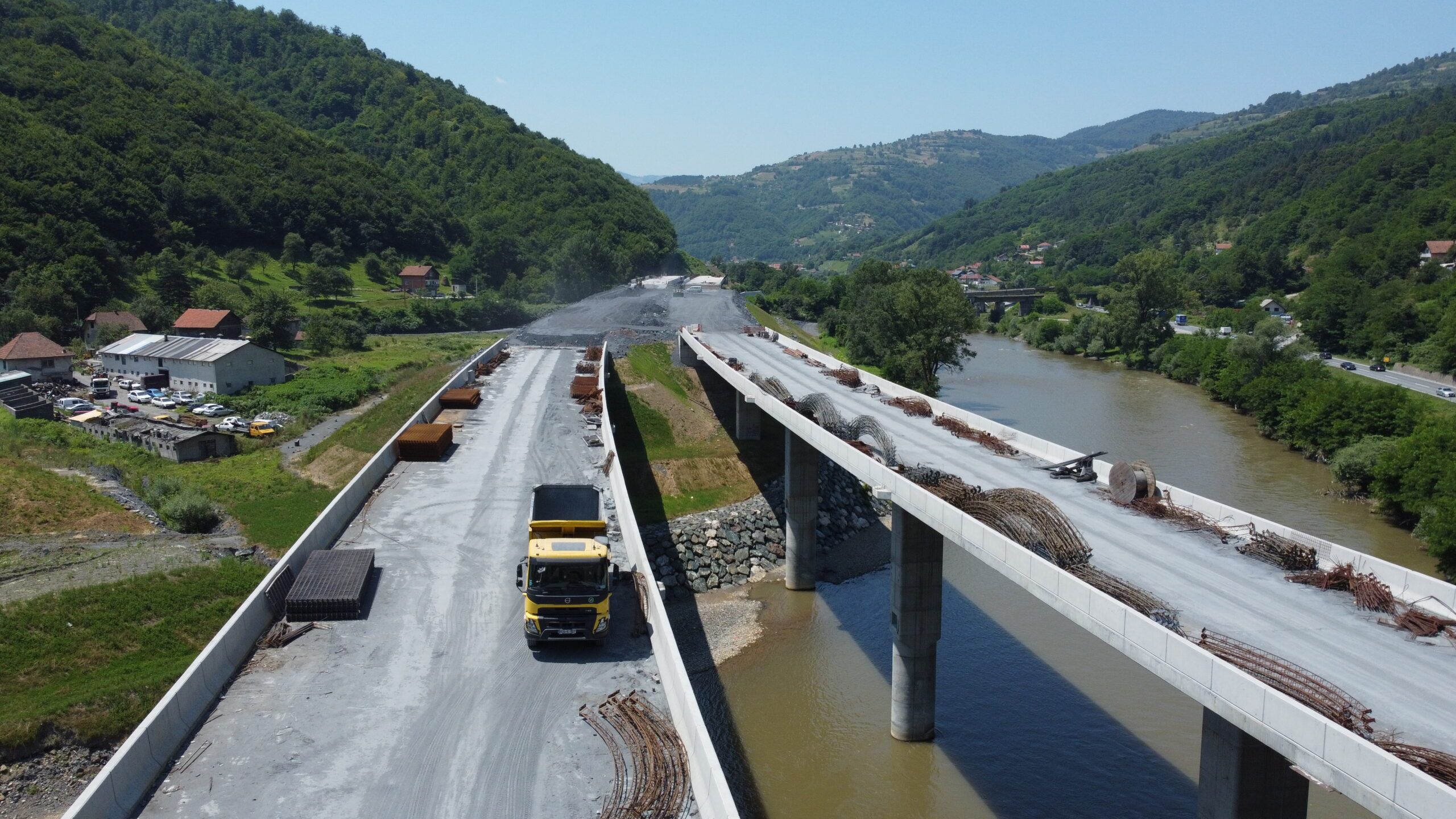U toku gradnja 61 kilometra autoceste: Do kraja godine otvaraju se još 4 gradilišta