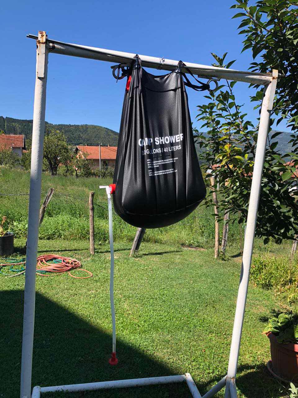Mještani očajni: U goraždanskom naselju vode nema već danima, a računi redovno pristižu