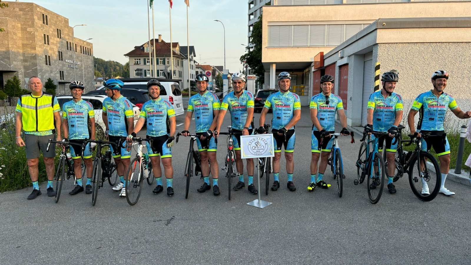 Pored Bosanaca koji će voziti ovaj maraton u grupi se nalaze i dva Švicarca i dva Italijana