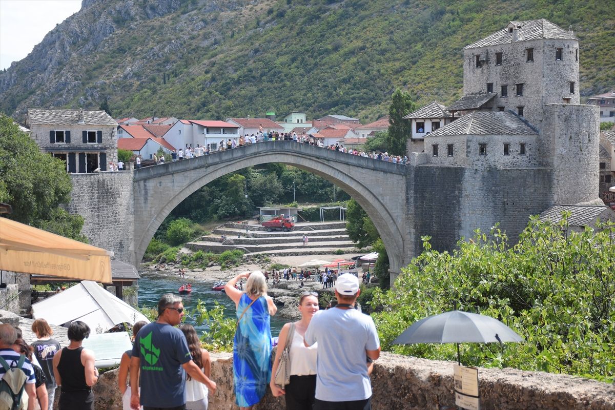 Ljekari preporučuju izbjegavanje boravka na otvorenom posebno rizičnim kategorijama ljudi