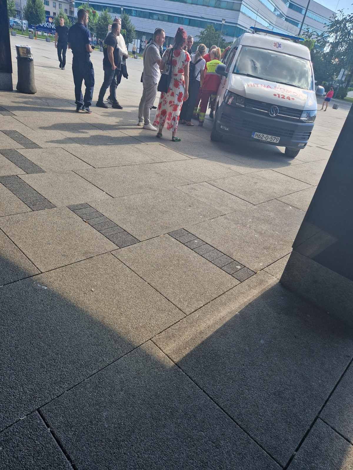 Građani „padaju“ na ulicama glavnog grada: Nagla promjena temperature uzrokuje probleme