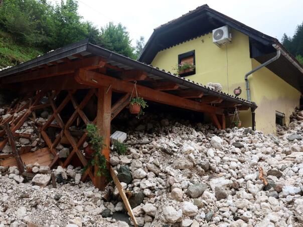 Na snazi je zabrana kretanja i prelijetanja dronovima                                                                       