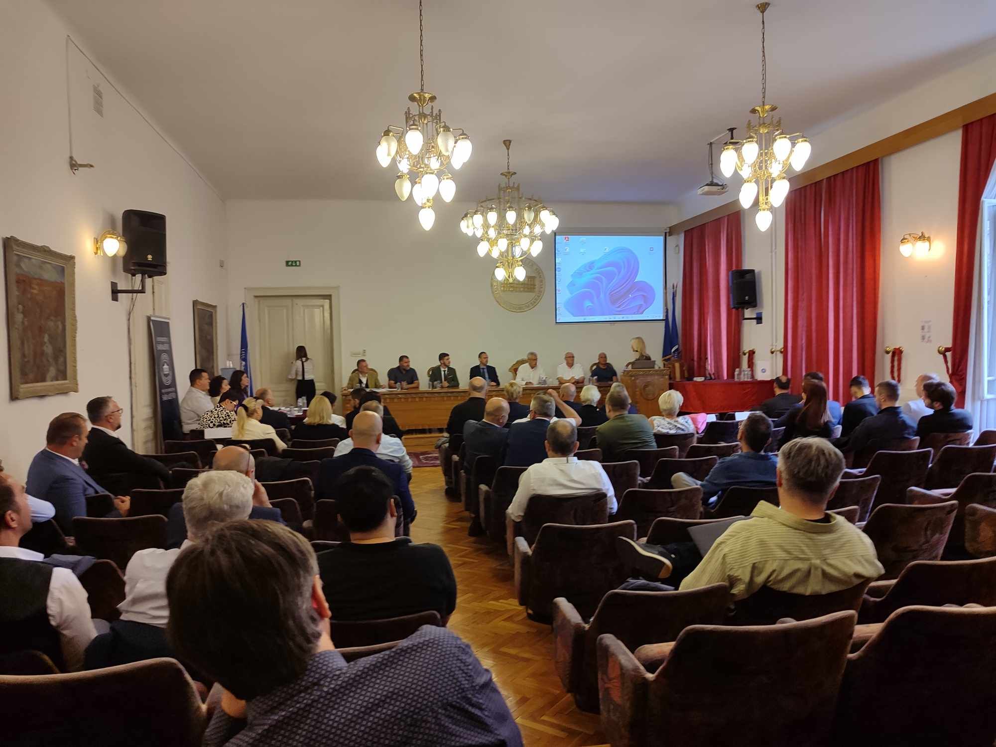 On će će naslijediti Rifata Škrijelja koji je bio na ovoj poziciji prethodnih osam godina