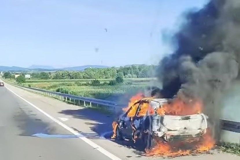 Najvažnije je da su ljudi na sigurnom, što se na snimku može i vidjeti