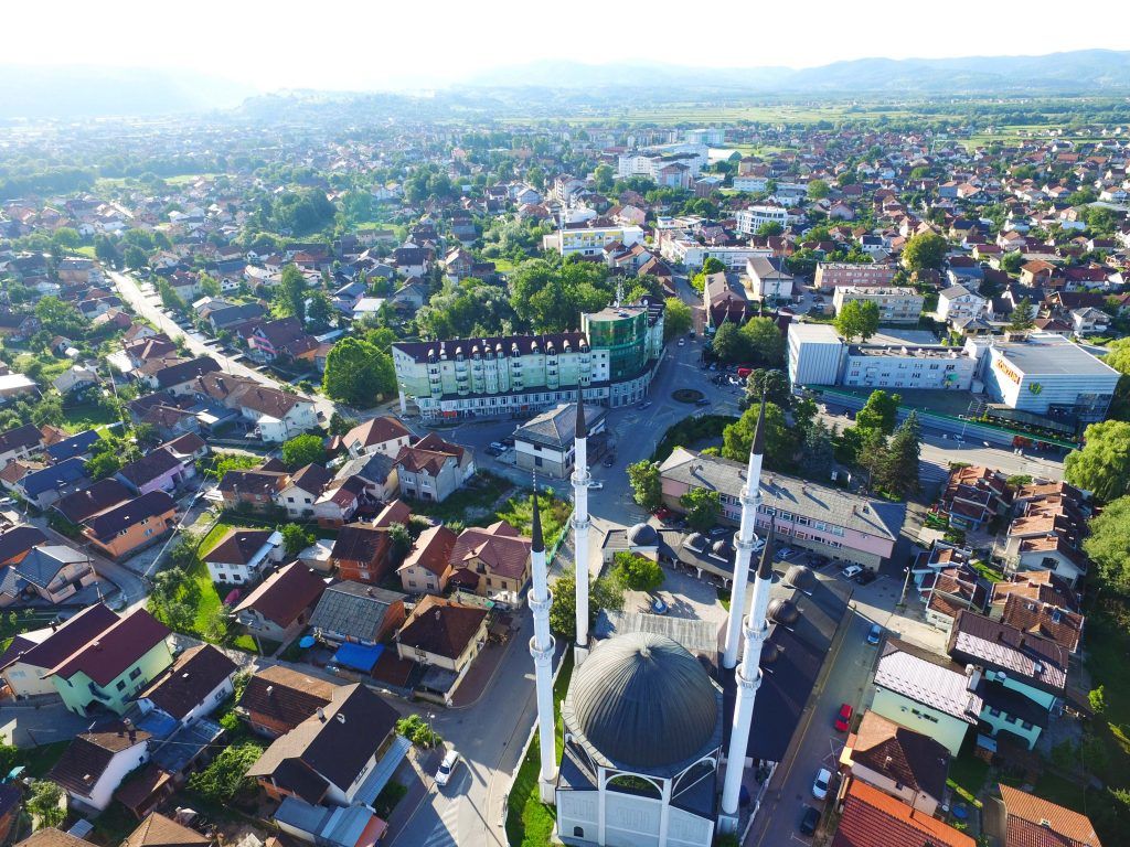 Novac pripada Sanjaninu koji već dugi niz godina živi u SAD-u, a trenutno je na odmoru u svom gradu