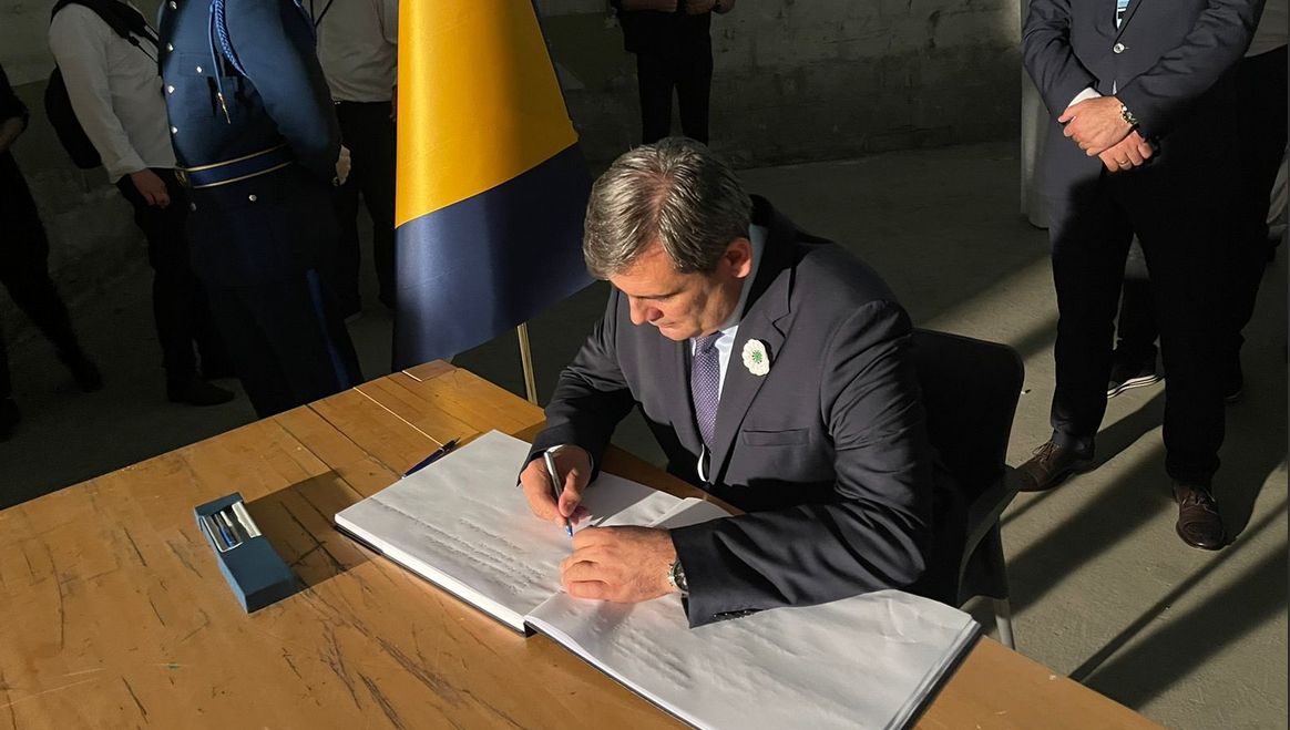 Svijet ne može biti bolji dok ne bude imao mehanizme da preduprijedi i spriječi da se genocid u Srebrenici više ikada bilo gdje ponovi - poručio je