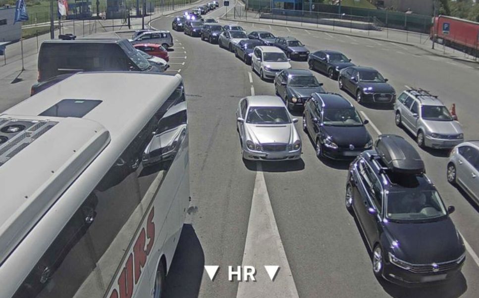 Zadržavanja nisu duža od 30 minuta