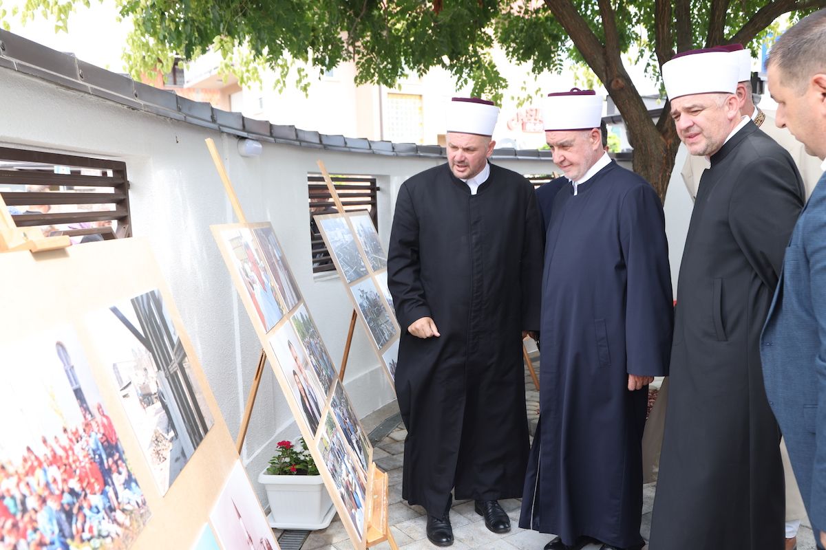 Reisul-ulema je džamiju proglasio otvorenom i vakufom Islamske zajednice                                                 