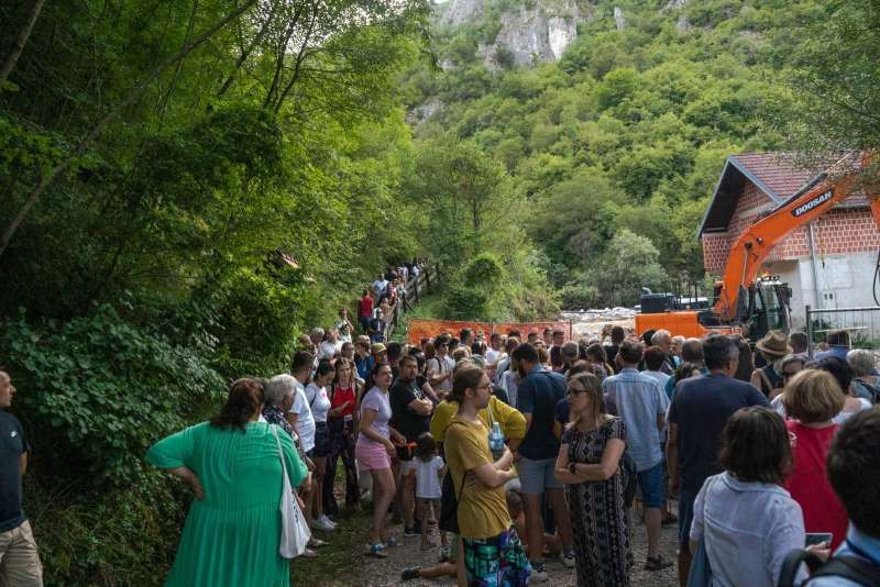 Direktor Nacionalnog parka Una: Ovo što se dešava na izvoru Une je ekocid