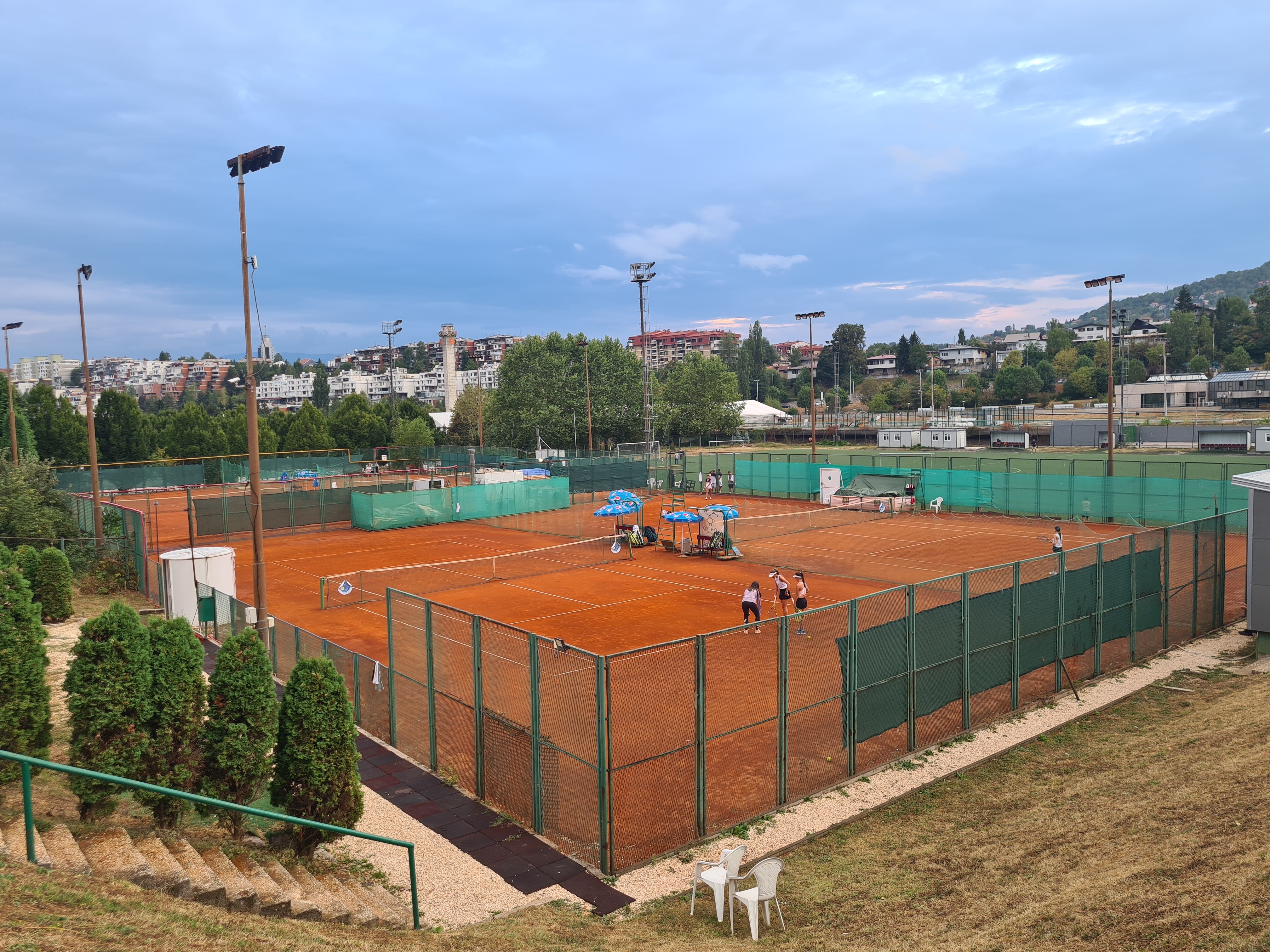 Turnir se održava u Sarajevu od 17. do 24. augusta 2024. godine, uz učešće više od 100 najboljih mladih tenisera iz 30 evropskih zemalja