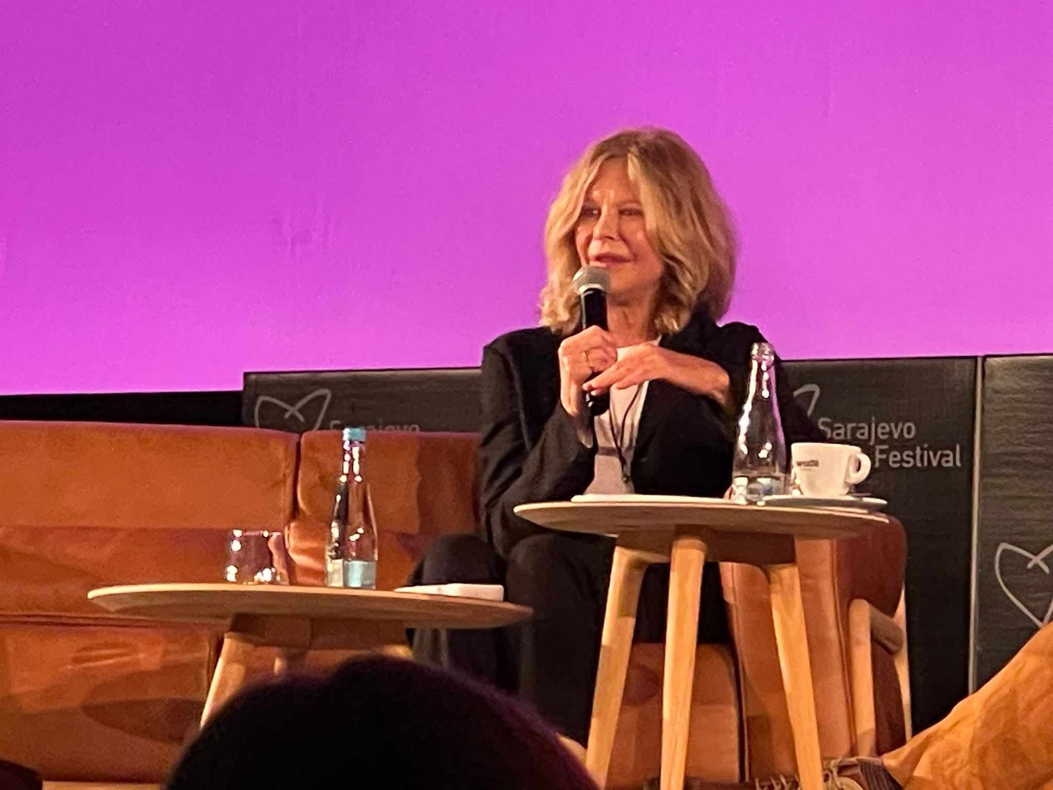 Hayat.ba na licu mjesta: Meg Ryan stigla u BKC na masterclass, dočekana ovacijama