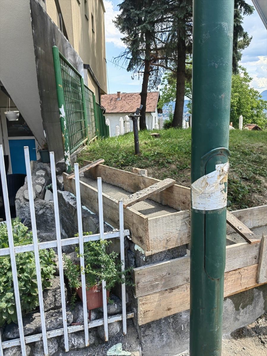 BiH: Memorijalni centar Sarajevo uređuje mezarja šehida i groblja poginulih boraca